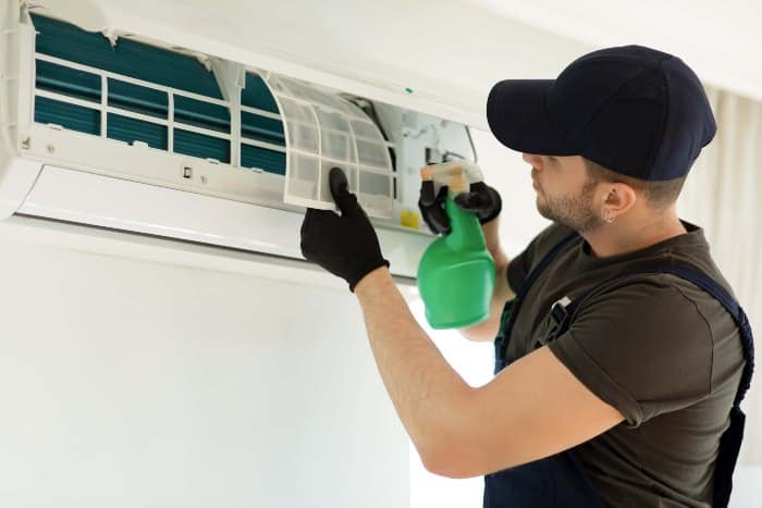 duct-cleaning-service-2